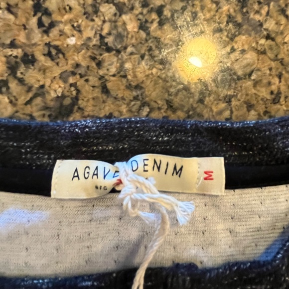 AGAVE DENIM Gray long sleeve sweater.  NWT - Picture 8 of 13